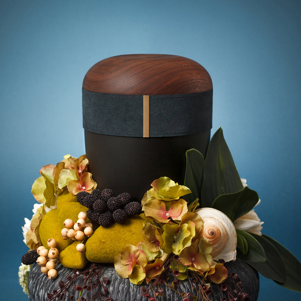 Holz-Lederurne "Graphit"