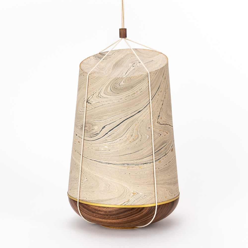 Marmoré-Holzurne "Warmgrau-Gold"