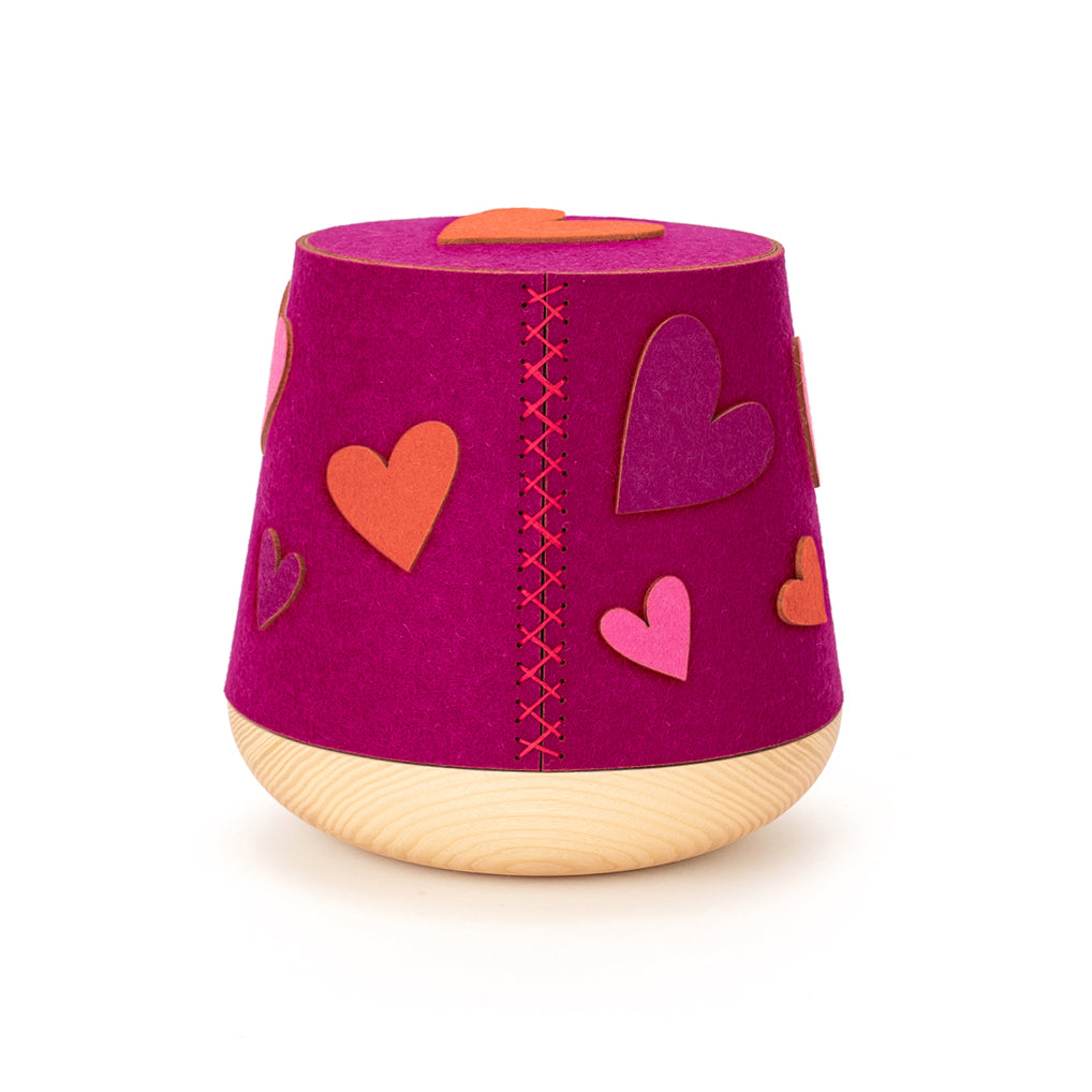 Child Urn "Hearts"