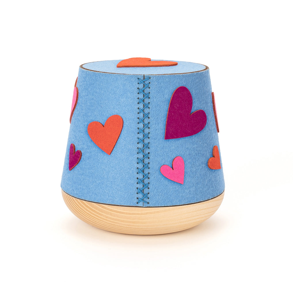 Child Urn "Hearts"