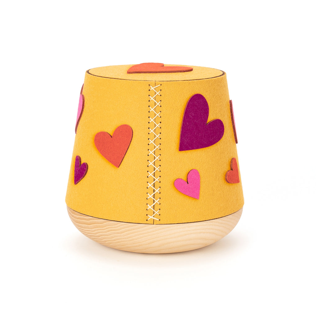 Child Urn "Hearts"